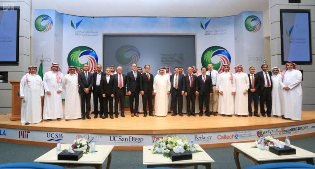 جامعات أمريكية رائدة تصنع "قادة التقنية" بـ 10 اتفاقيات