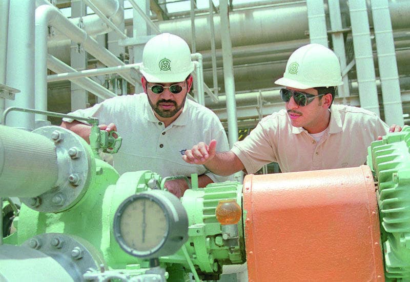 السعودية زادت منتجات الخام المكررة 155 ألف برميل يوميا في 2017