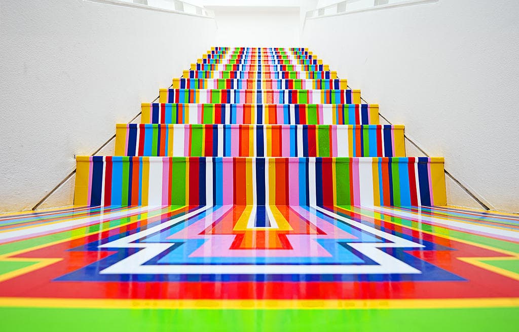 الاستنساخ الثقافي .. وهم الأقوياء وورطة الضعفاء