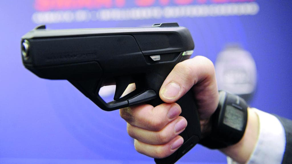مخاطر البنادق الذكية والتقنيات الجاهزة لإطلاق النار