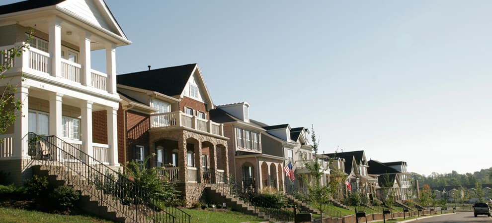 مبيعات المنازل في أمريكا تهبط 12.8% رغم تراجع معدلات الرهن العقاري