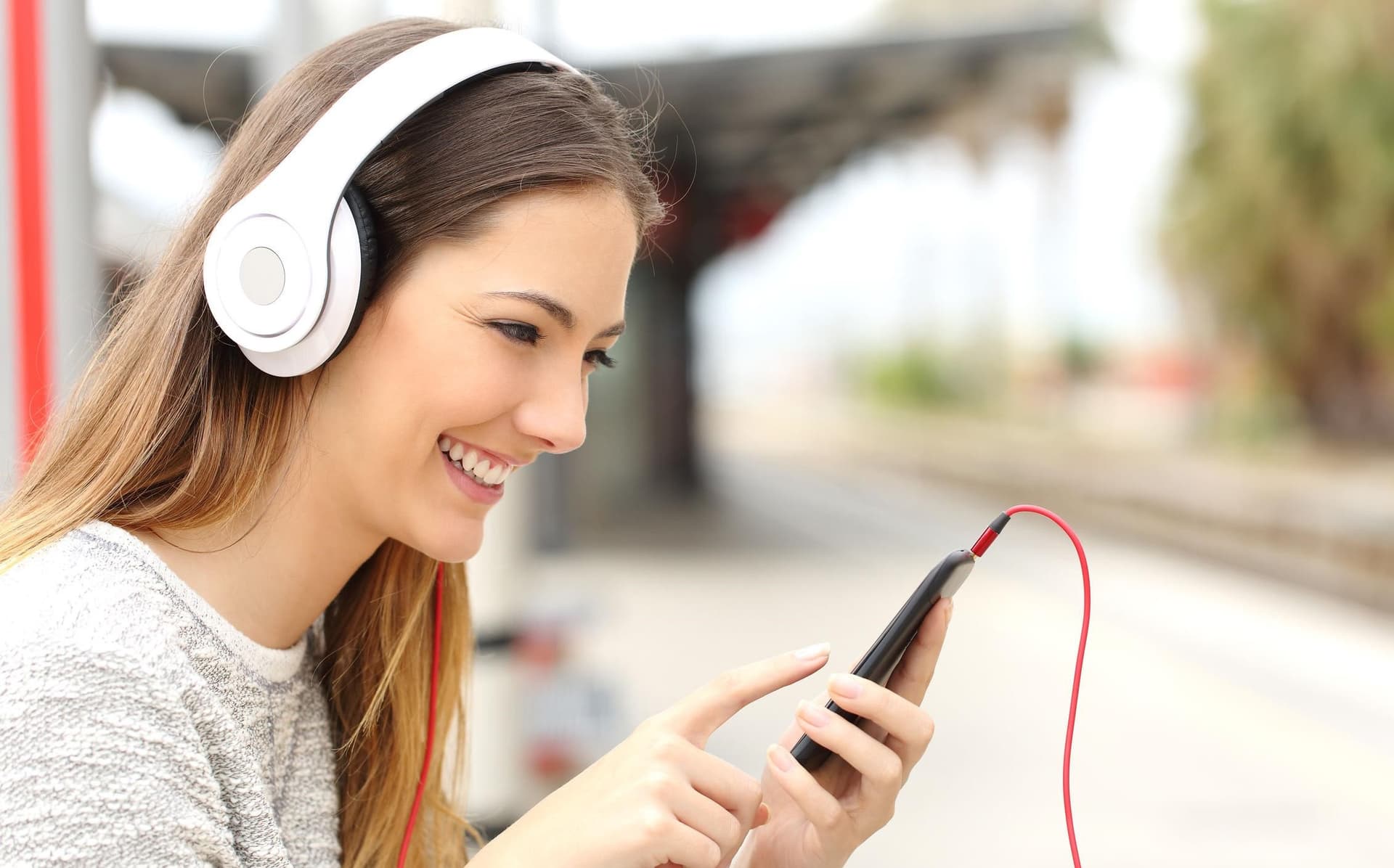 الاستماع للتسجيلات الموسيقية عبر الإنترنت تجاوز التريليون مرة خلال 2019