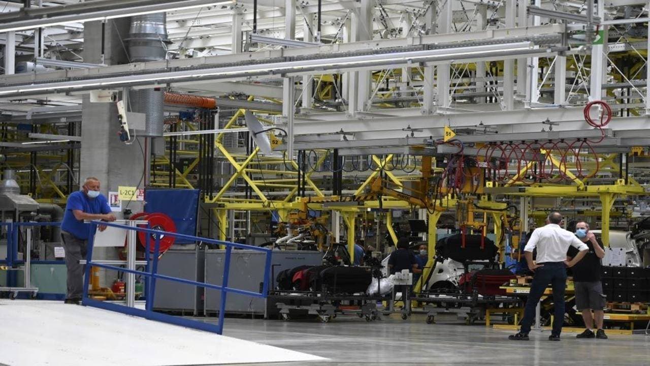 التدفق الشهري للائتمان إلى الشركات سجل سالب 0.2 مليار يورو.