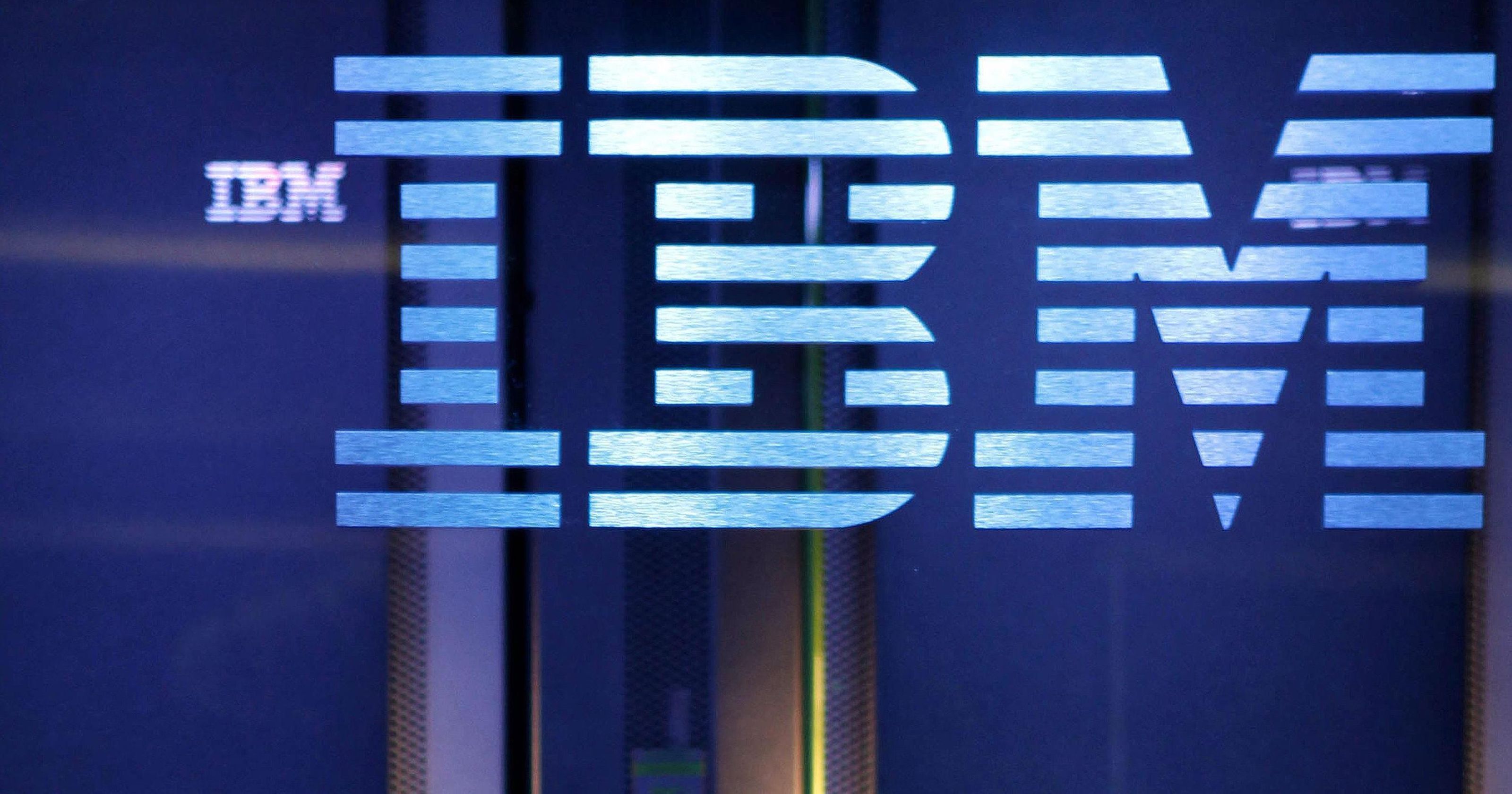 سهم شركة IBM للكمبيوتر يحقق أعلى مكاسب له منذ 10 سنوات بعد النتائج الإيجابية المفاجئة   صحيفة الاقتصادية