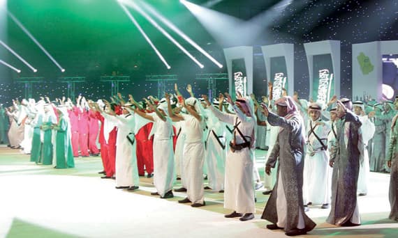 للنهوض بالمسرح المدرسي .. الطلاب والطالبات يتنافسون لتعزيز القيم الوطنية