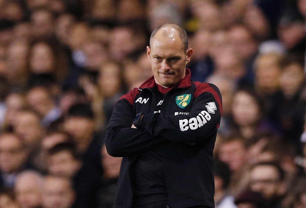 قصة مصورة: ليفربول يسقط ليستر .. ومصير فان غال في مهب الريح .. وبداية خجولة لهيدينك