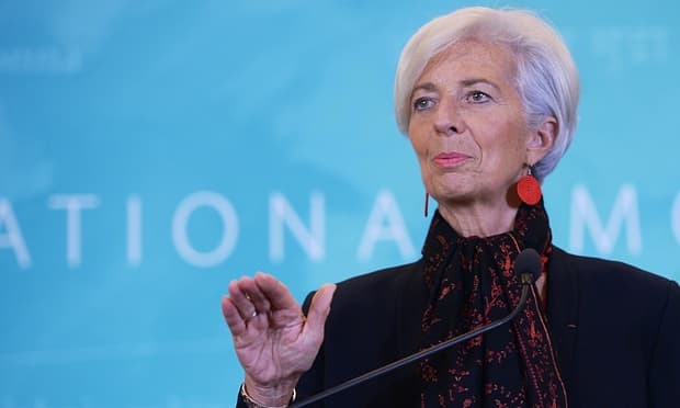 لاجارد : النمو الاقتصادي العالمي سيكون مخيبا للآمال في 2016