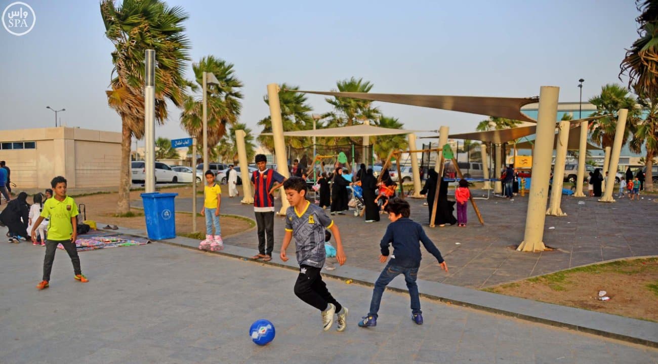 أجواء جدة الربيعية تغري المصطافين وتحقق أشغالاً فندقية تصل لـ 90%