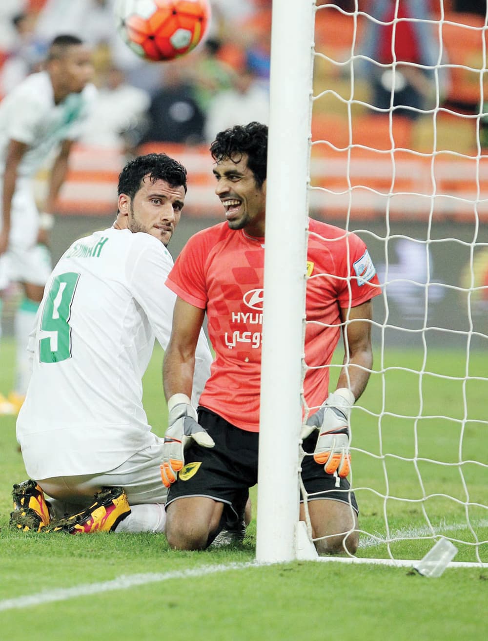 الأهلي والوحدة .. استعادة ثقة