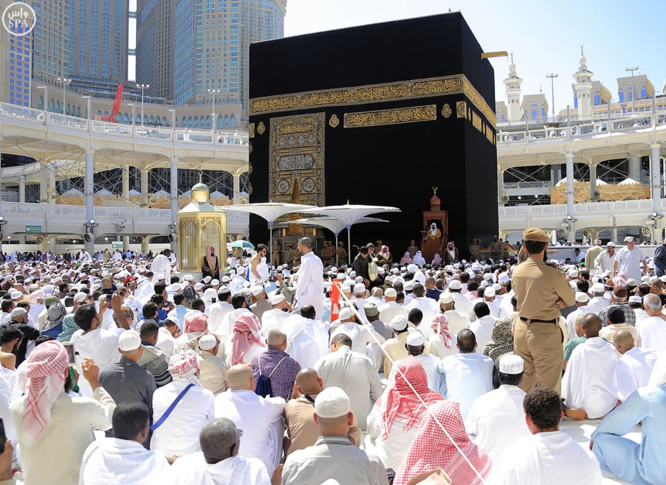 خطيب الحرم: المرابطين على الحدود والثغور في جهاد عظيم وثواب جزيل