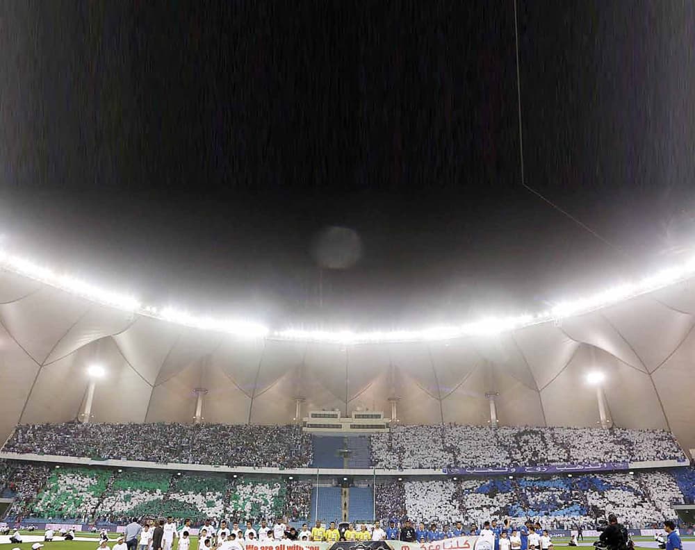 درة الملاعب .. 8 ألقاب للهلال