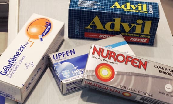 شرائط لاصقة تزيل آلام الظهر والأعصاب والمفاصل