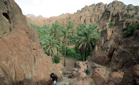 «أجا» و «سلمى» .. مقصد المتنزهين