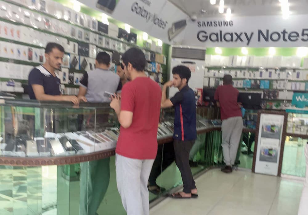 مختصون: التوطين مرهون بالدعم المالي والتدريب