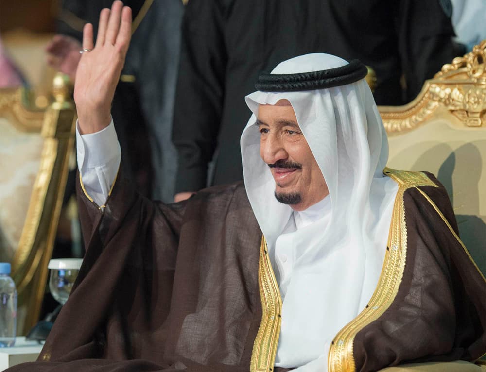 الملك: أبناء بلادنا يتمتعون بالعلم والتعليم في كل مرافق الدولة