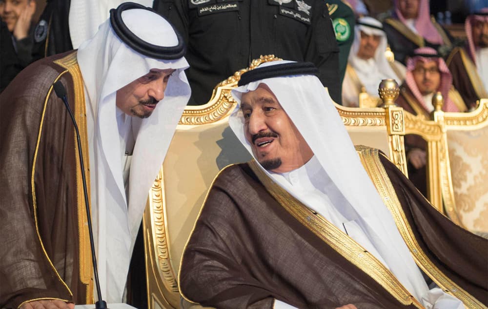 الملك: أبناء بلادنا يتمتعون بالعلم والتعليم في كل مرافق الدولة