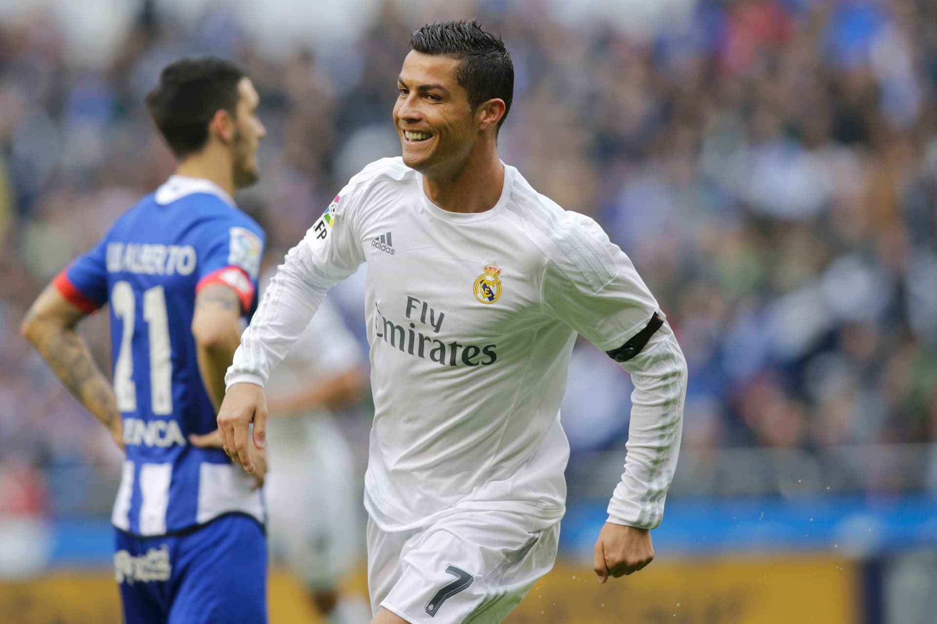 قصة مصورة: برشلونة بطلاً للدوري الإسباني .. وريال مدريد في الوصافة
