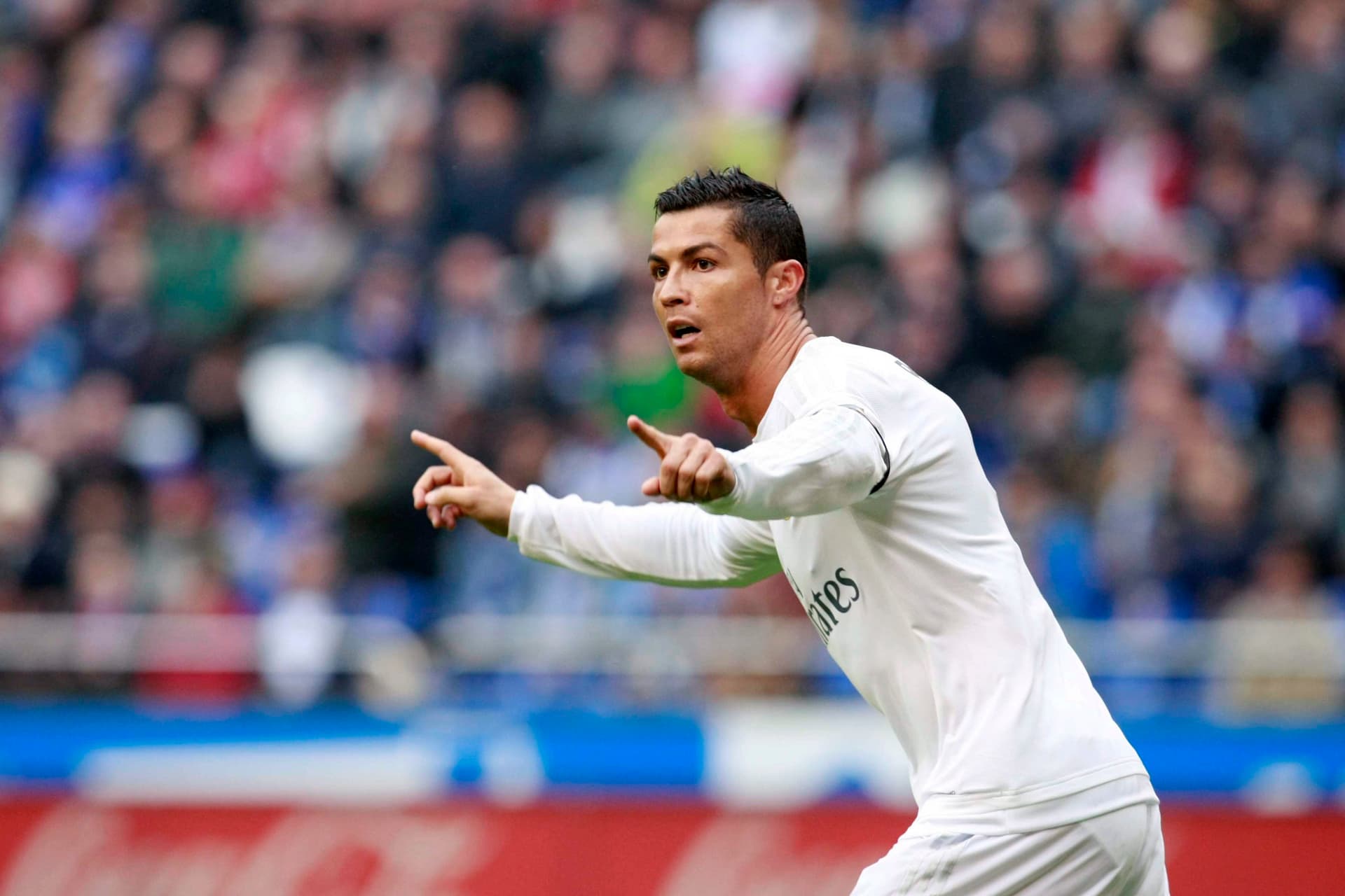 قصة مصورة: برشلونة بطلاً للدوري الإسباني .. وريال مدريد في الوصافة