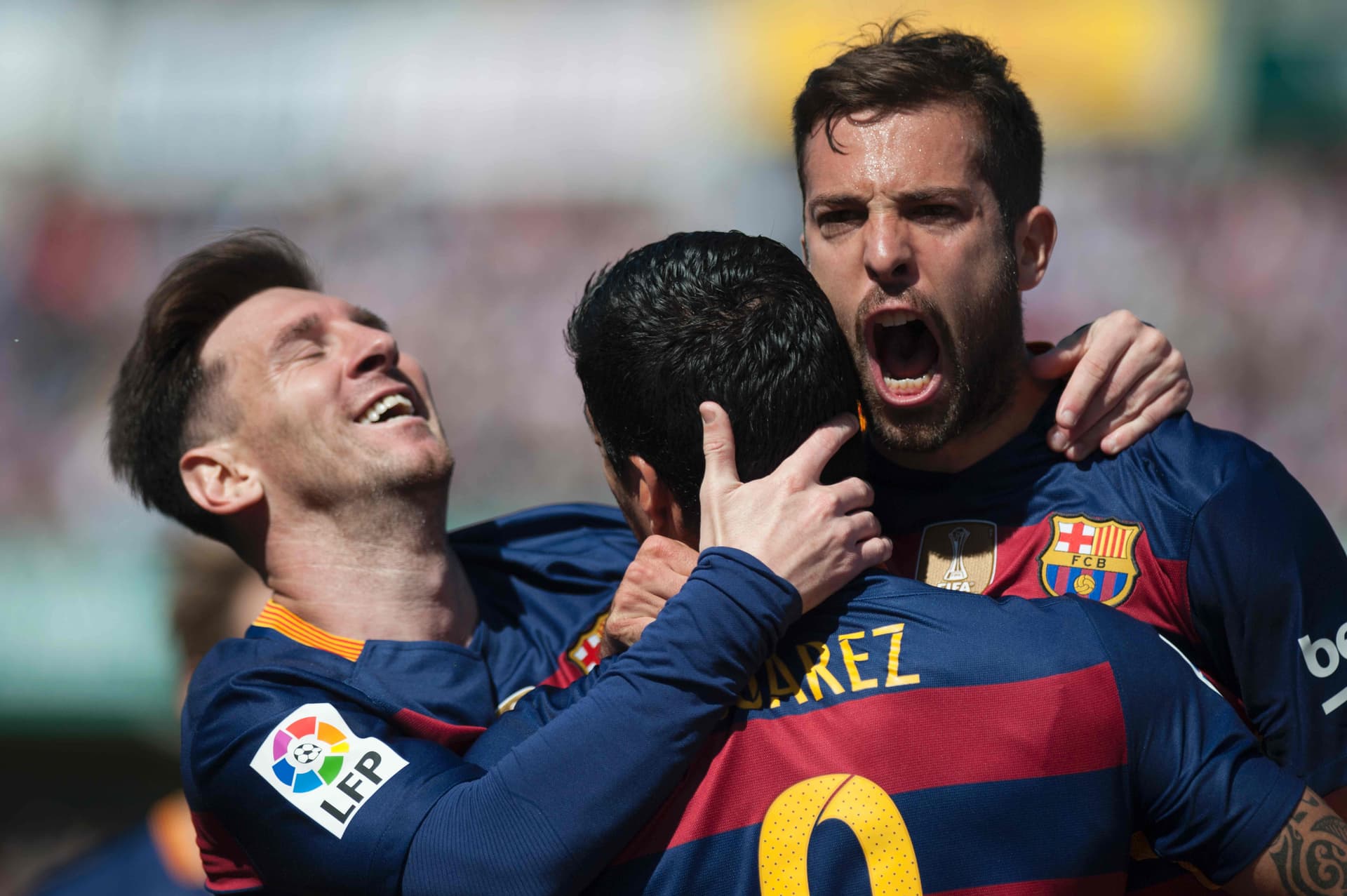 قصة مصورة: برشلونة بطلاً للدوري الإسباني .. وريال مدريد في الوصافة