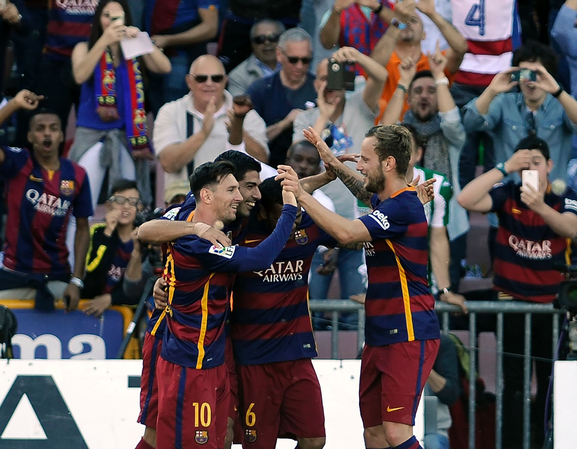 قصة مصورة: برشلونة بطلاً للدوري الإسباني .. وريال مدريد في الوصافة