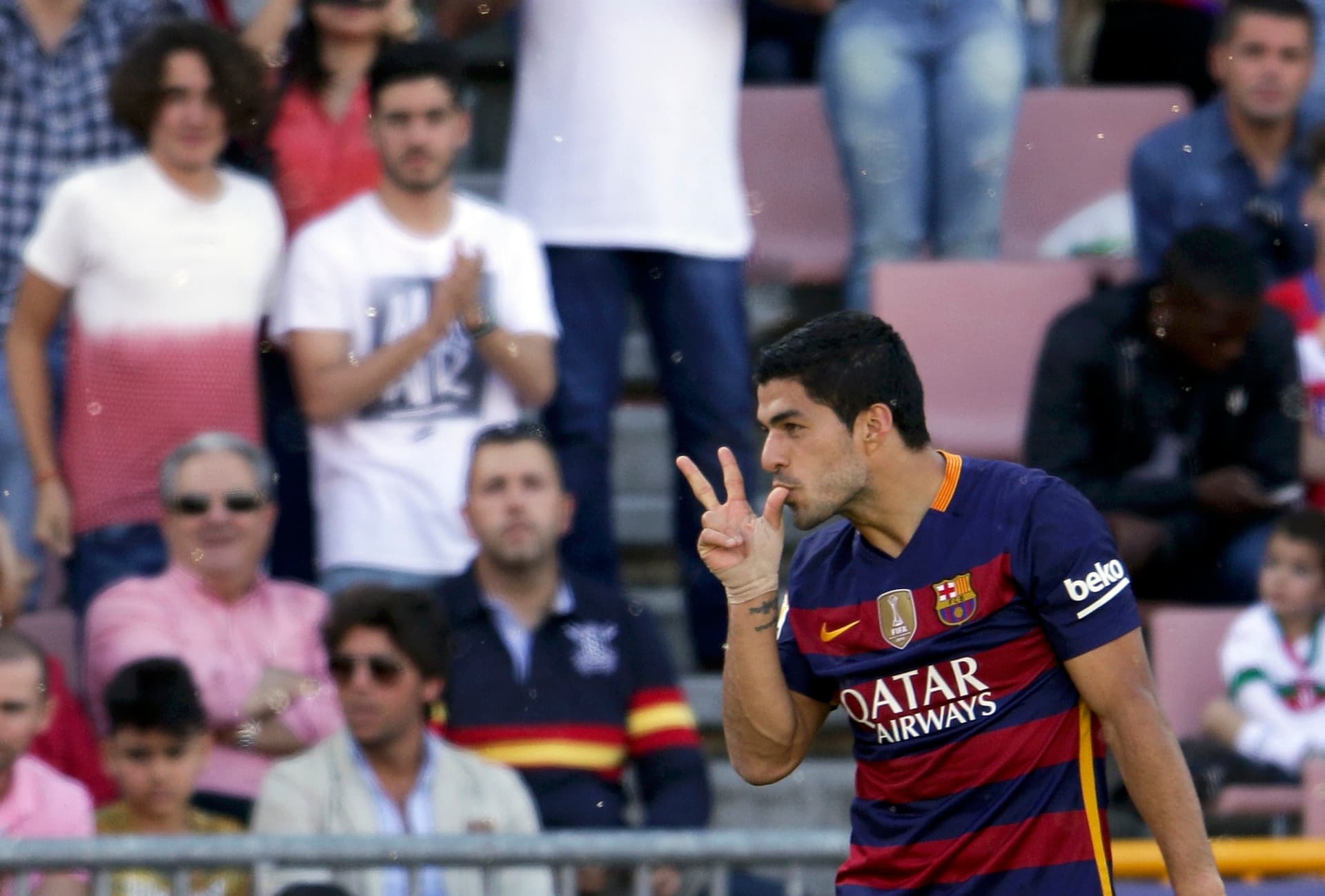 قصة مصورة: برشلونة بطلاً للدوري الإسباني .. وريال مدريد في الوصافة
