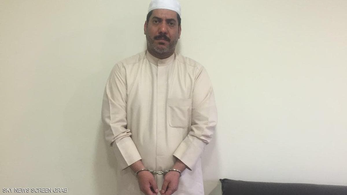التحقيق مع كويتي اعتدى على مصري