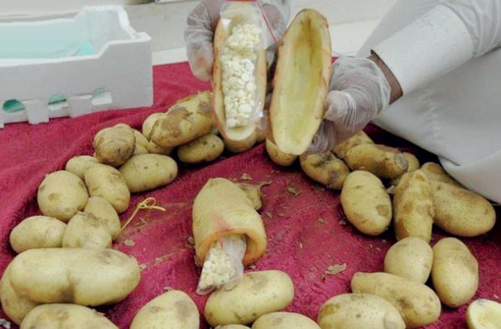 ضبط 45 مليون حبة مخدرة و266 ألف لتر خمور في 2015