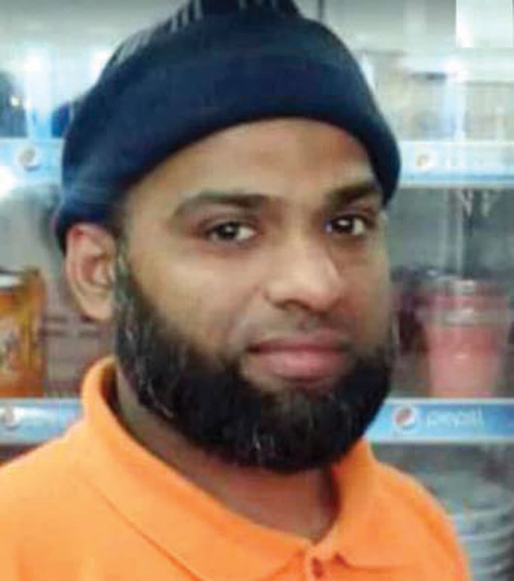 عامل الأفلاج المقتول.