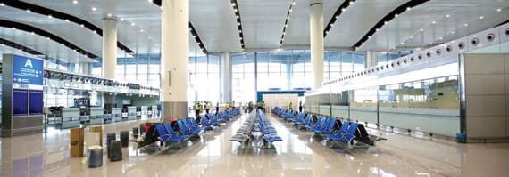 نقل رحلات «ناس» الداخلية إلى الصالة الخامسة في «مطار الرياض» .. و«السعودية» قريباً