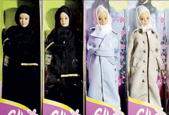 منذ القديم كانت المرأة هي الموضوع الرئيس للتعبير عن رؤى الإنسان.