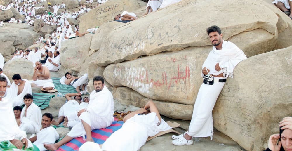 شهدت جنبات المشاعر المقدسة تدوين العديد من ذكريات الحجاج.تصوير:  سلمان المرزوقي - "الاقتصادية"