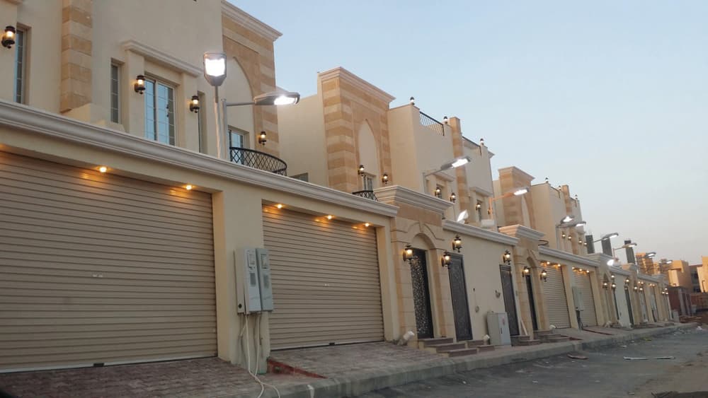 العقد يحفظ حقوق المستأجر، المؤجر، الوسيط العقاري.