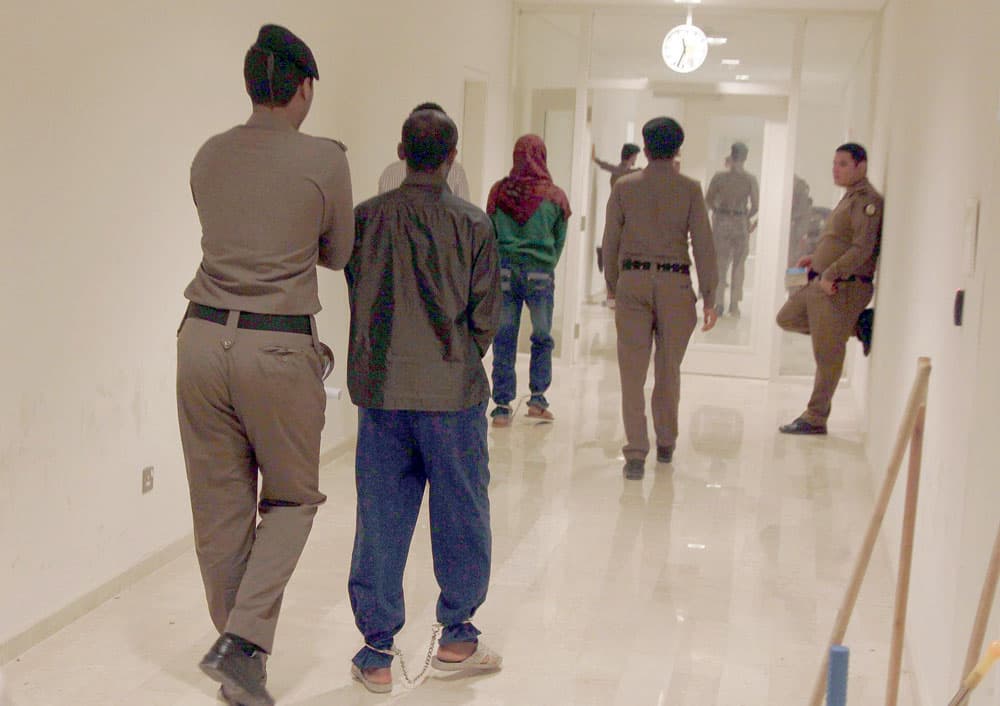 خصصت "الداخلية" رقما ثابتا وبريدا إلكترونيا وفاكسا لاستقبال البلاغات."الاقتصادية"