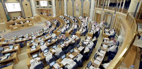 راى أحد أعضاء مجلس الشورى أن نظام التسول يخالف روح الشريعة الإسلامية ويتجه لتجريمه. «واس»