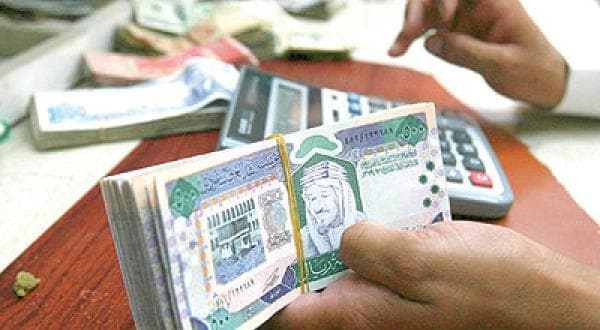 مؤسسة النقد تلزم البنوك بإعادة جدولة القروض العقارية دون تغيير كلفة الأجل