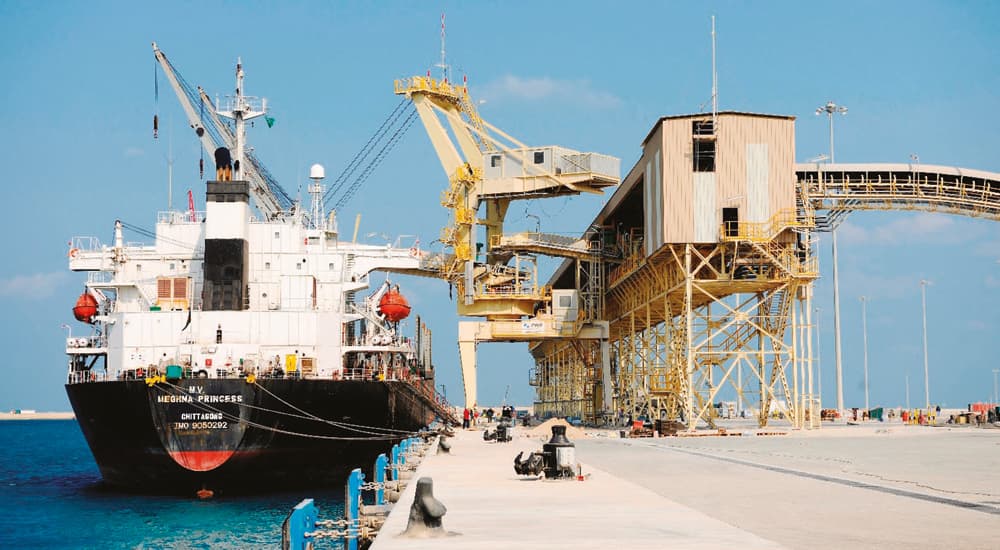 تسهم تقنية الصناعات التعدينية في إيجاد 12 ألف فرصة وظيفية مباشرة وعشرات الآلاف غير المباشرة للمواطنين. 
