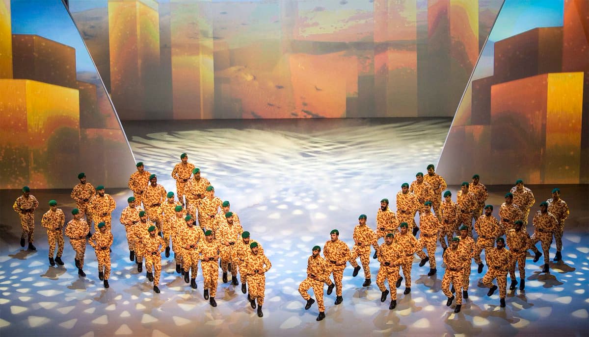 خادم الحرمين الشريفين يُشرف الحفل الذي أقيم بمركز الشيخ جابر الأحمد الثقافي في الكويت