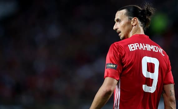 السلطان إبراهيموفيتش : أستطيع مواصلة اللعب لمدة 15 عاما أخرى