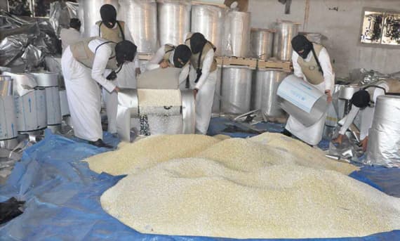 جانب من مضبوطات سابقة."الاقتصادية"