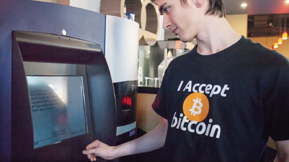 أول إصدار للعملة الإلكترونية بدأ في 2009 بهدف الاستغناء عن السلطة المركزية التي تقوم بإنتاج العملات.