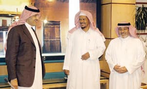 سلطان بن سلمان يثمن تنازل "العتيق" عن مبنى تراثي في الزلفي