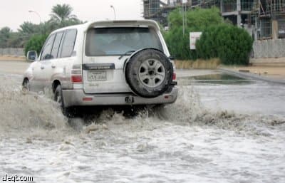ما الحل مع بحيرات طريق عثمان؟