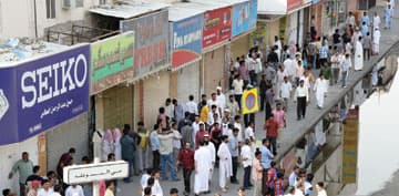 الهنود في الرياض .. " حلم الثراء" أمامهم و"غلاء المعيشة" يطاردهم