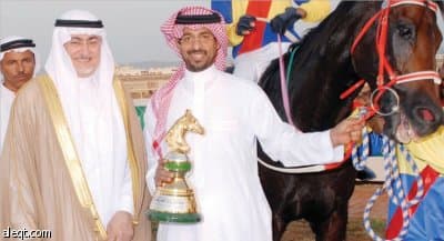 البنك الأهلي يرعى سباق نادي الفروسية في جدة