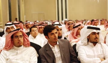 جدة: هاجس الأطفال والمرافق يستحوذ على تساؤلات المشاركين في ملتقى المبتعثين
