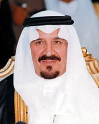 ولي العهد يتلقى اتصالا من أمير الكويت