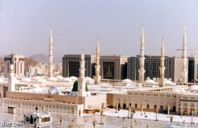 مستثمرون: مشاريع بالمليارات تم إيقافها "شفهيا".. غموض يكتنف مستقبل أموالنا