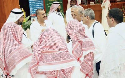 1017 حاجا من ضيوف خادم الحرمين الشريفين يصلون إلى المدينة المنورة