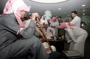 المؤشر السعودي يبتسم ويغرس 190 نقطة في أول يوم للتداولات بعد العيد