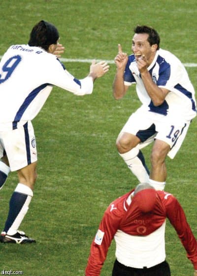 باتشوكا يقلب الطاولة على الأهلي برباعية